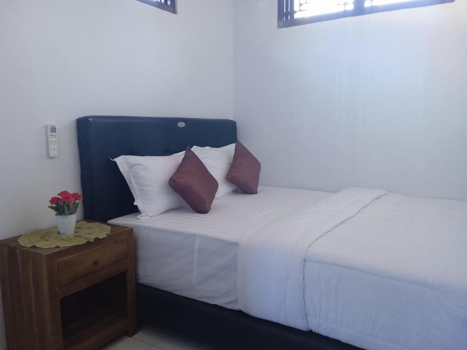 Ega S Hostel Batununggul Zewnętrze zdjęcie
