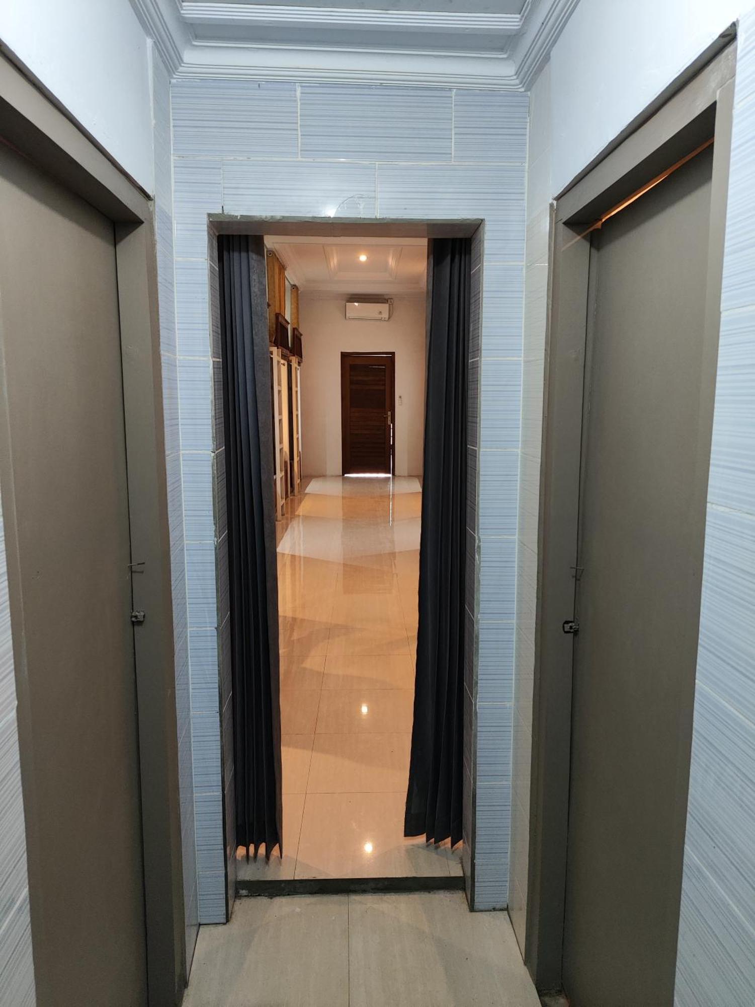 Ega S Hostel Batununggul Zewnętrze zdjęcie